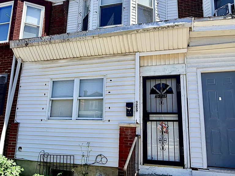 6320 Kingsessing Ave — Photo 17