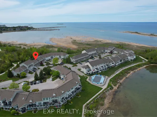 22 Cranberry Surf, Collingwood, ON L9Y 5C4