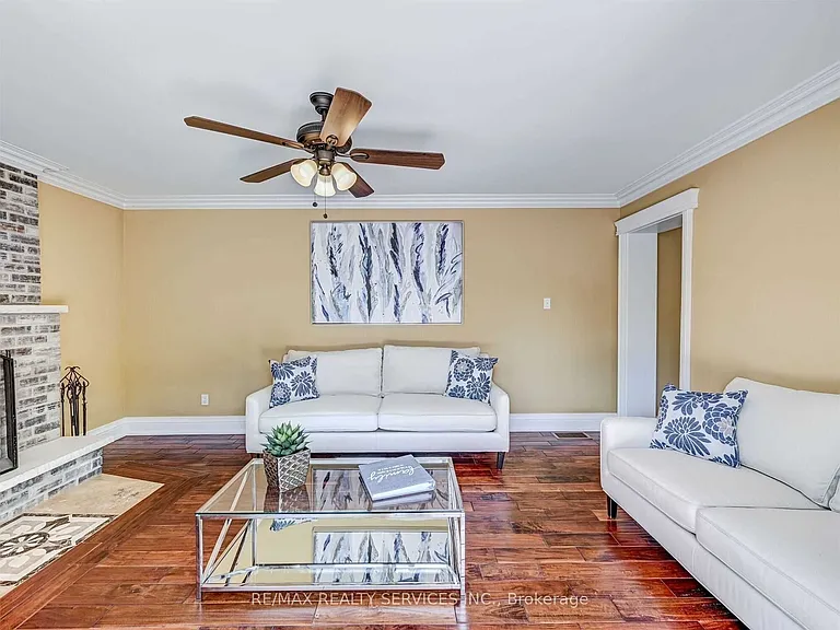 1570 Tipperary Ct — Photo 16