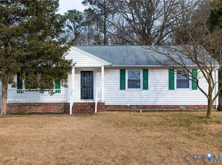 1030 Briarcliffe Dr, Colonial Heights, VA 23834