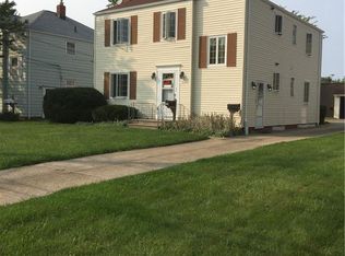 19842 Westway Dr, Rocky River, OH 44116