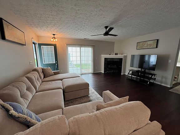 2nd image of 4689 Parrau Dr #61A
