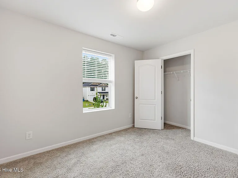 821 Conductor Ct — Photo 28