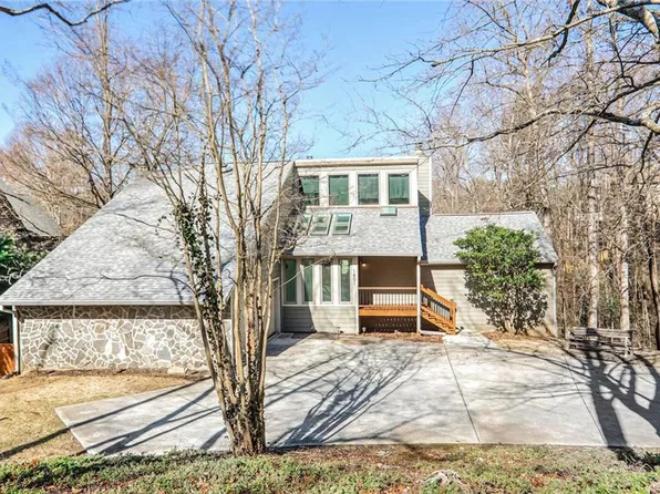 1801 Laurel Creek Trl SE, Smyrna, GA 30080