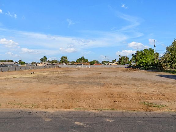 2nd image of 3550 W Morrow Drive #-