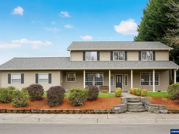 1200 SE Barberry Ave, Dallas, OR 97338