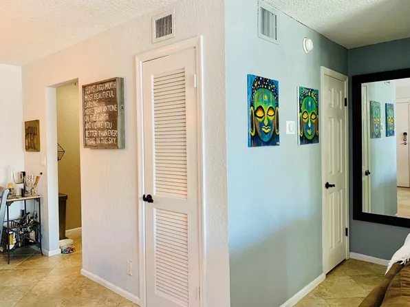 6457 Bay Club Dr 4, Fort Lauderdale, FL 33308