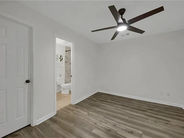 1044 Liberty Pkwy NW — Photo 22