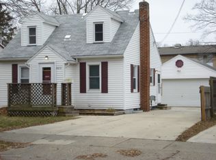 523 Dunlap St, Lansing, MI 48910