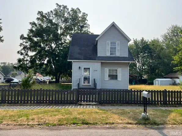 2300 Decamp Ave, Elkhart, IN 46517