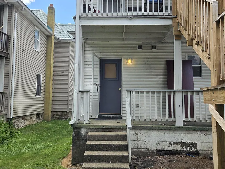 538 Edison Ave #538 — Photo 1