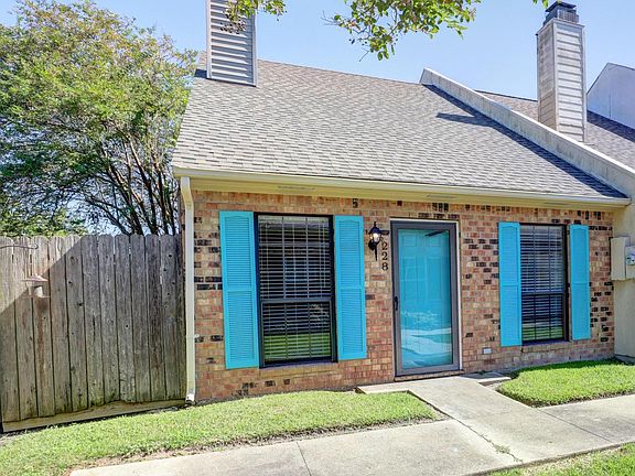 2nd image of 228 Woodland Cir