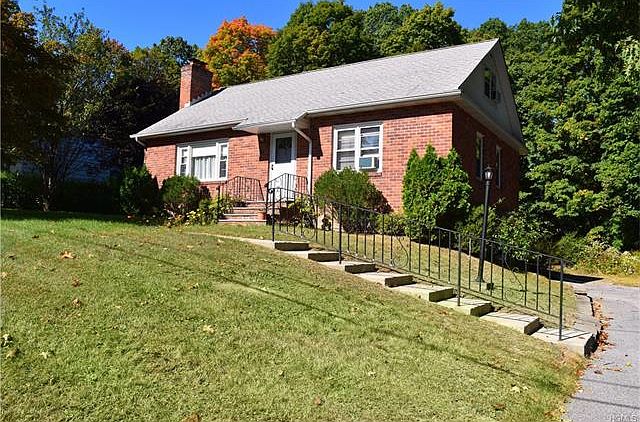 1st image of 81 Mailler Ave