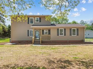 101 Maria Ln, Seneca, SC 29678