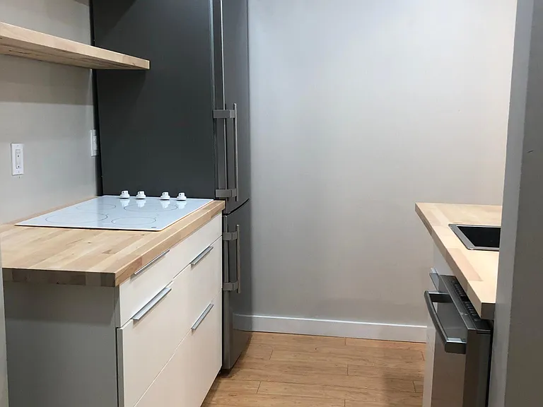1237 Elder Ave #10 — Photo 5