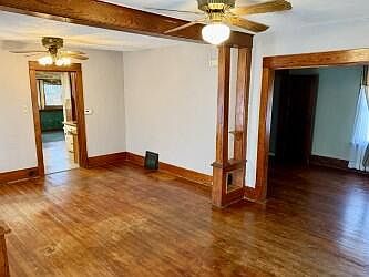 4th image of 1400 S 21st St