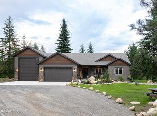 27750 N Valmore Ln, Athol, ID 83801