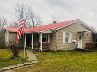 2197 Breeding Rd, Edmonton, KY 42129