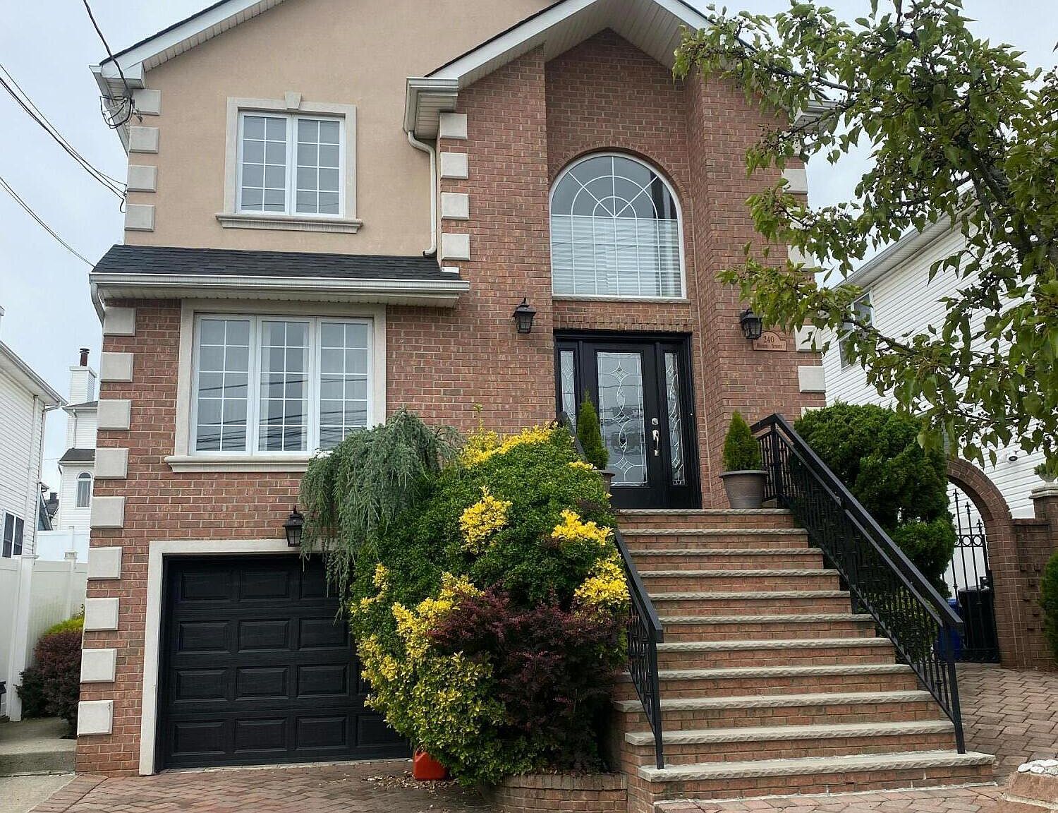 240 Hecker St, Staten Island, NY 10307 Zillow