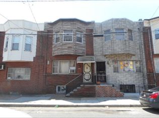 2002 McKean St, Philadelphia, PA 19145