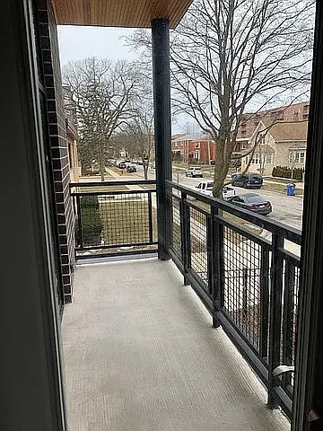 1385 Brown St — Photo 40