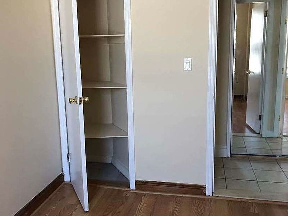5th image of 21-17 23rd Ave #1