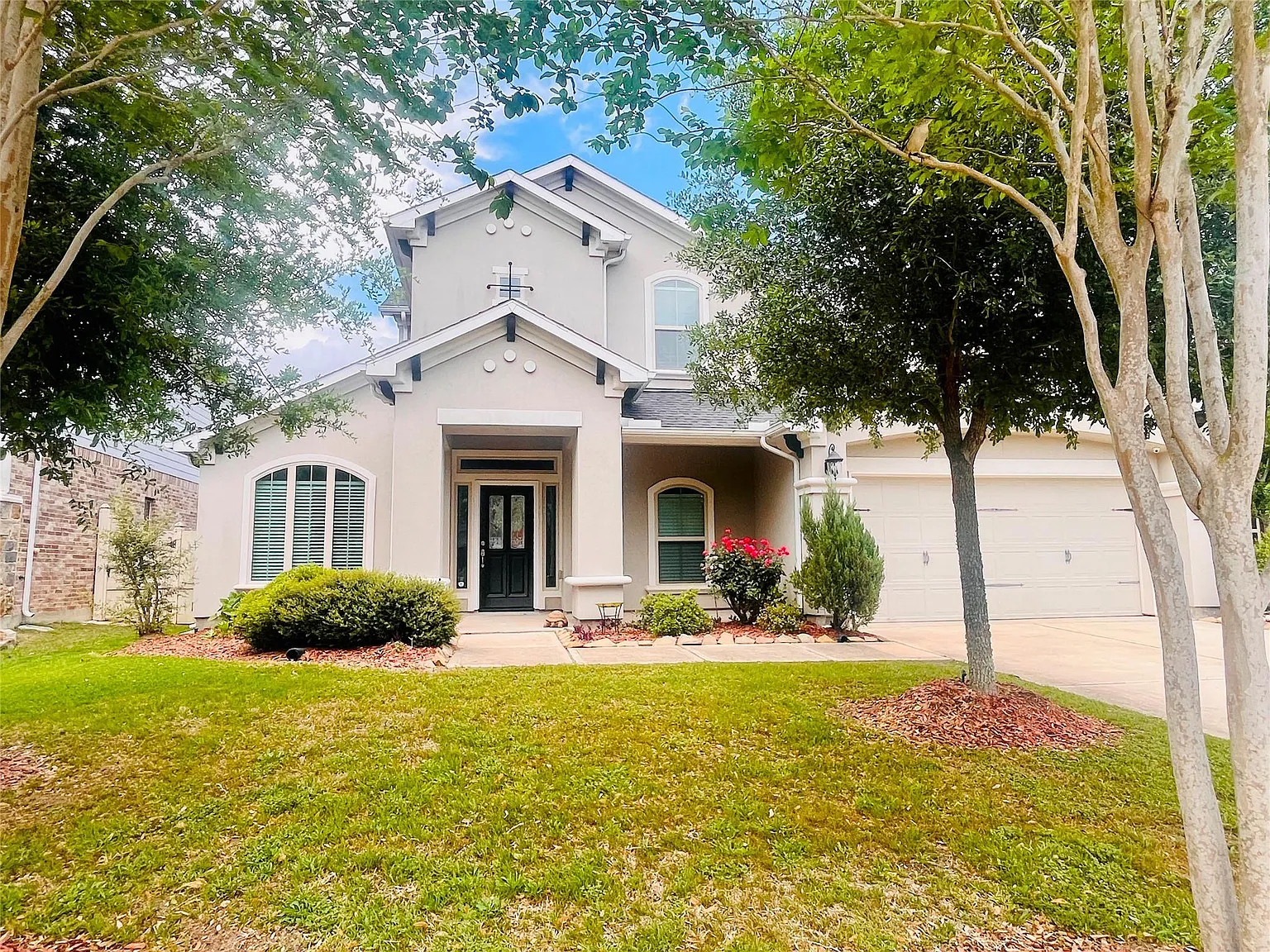 4 bed, 3.5 bath, $3,250 — Photo 1