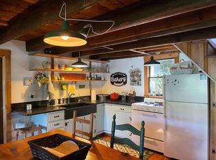 50 Snow Pond Rd, Concord, NH 03301