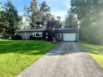 132 School St, Laughlintown, PA, 15655