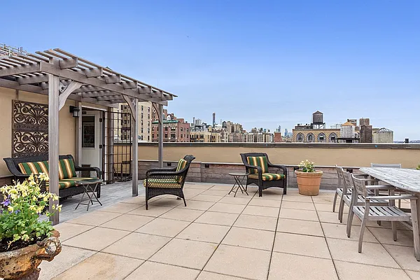 Sold by Corcoran | media 1