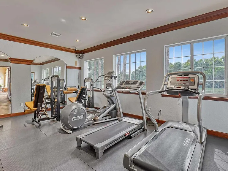 1400 Crestwood Ct S #1402 — Photo 33