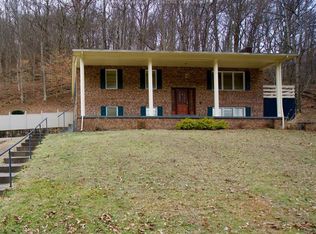 761 Lower Donnally Rd, Charleston, WV 25304