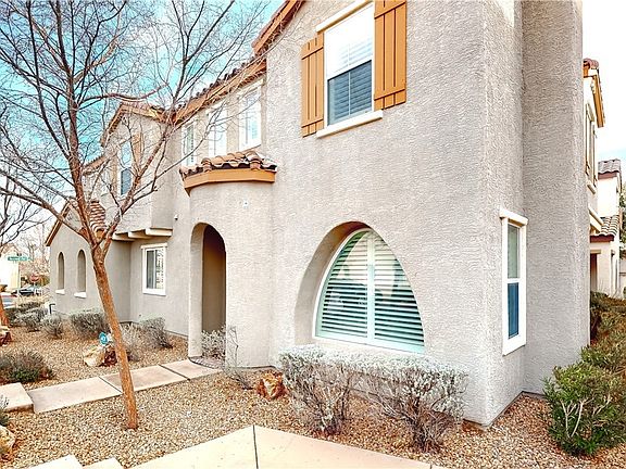 2nd image of 1033 Railroad Flat Ct