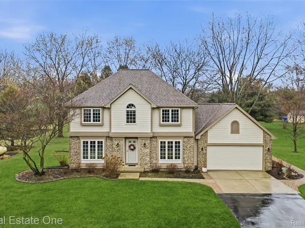 7545 Werkner Rd, Chelsea, MI 48118