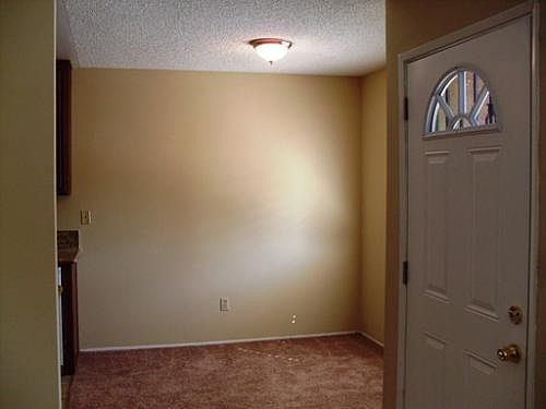 5th image of 2014 La Mesa Ct