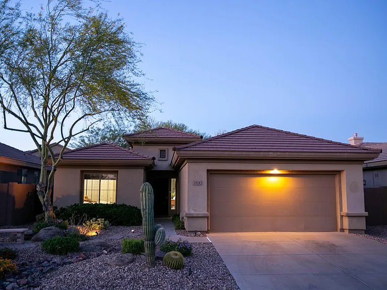 1814 W Eastman Dr — Photo 4