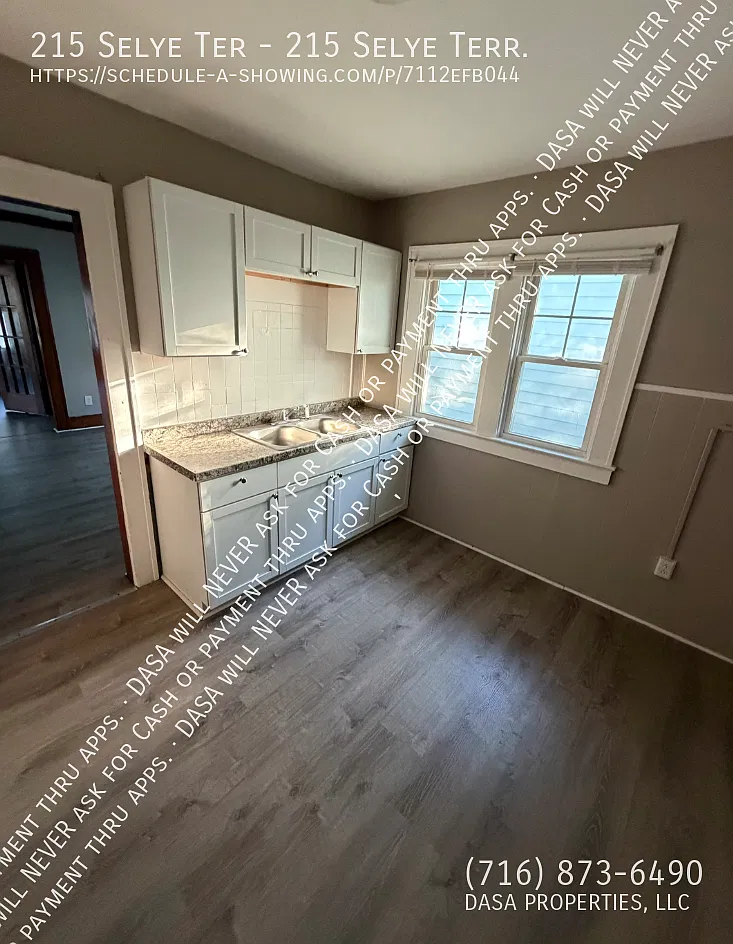 215 Selye - 2 Bed / 1 Bath — Photo 3