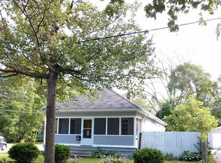 1416 Adelaide St, Midland, MI 48640