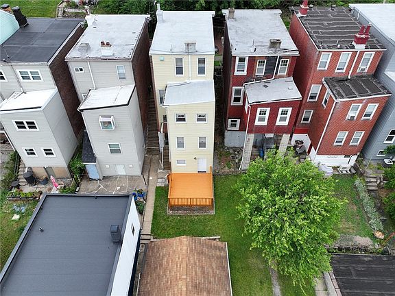 5th image of 2045 Veronica St