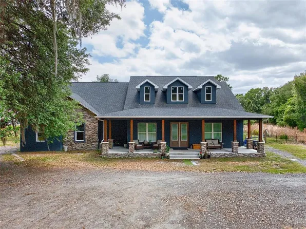 2851 Bruton Rd, Plant City, FL 33565