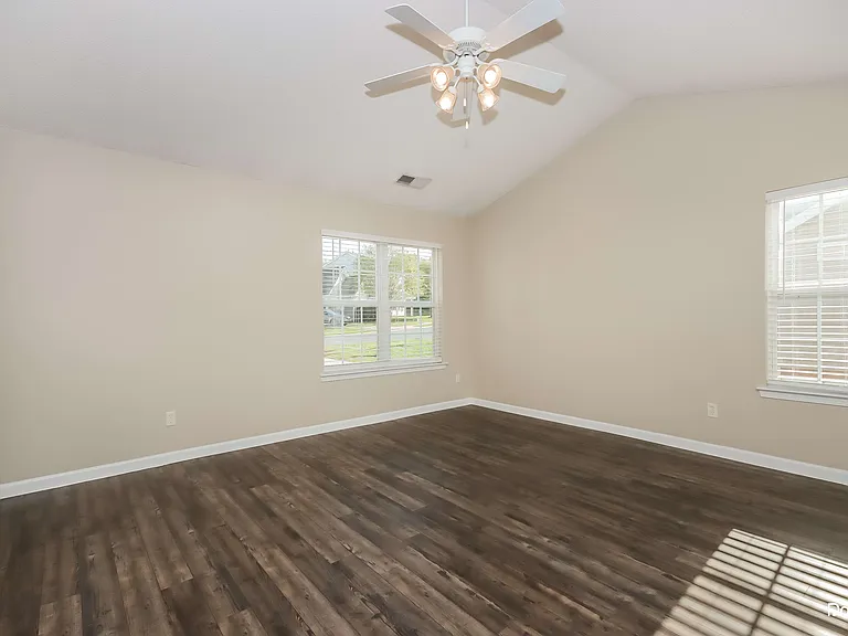 2170 Wexford Way — Photo 11