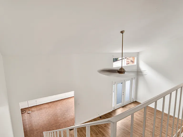 4707 Huron Dr — Photo 17