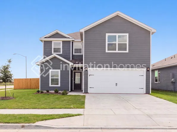 932 Crimson Wolf Rd, Fort Worth, TX 76108