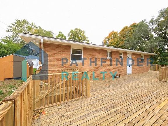 4th image of 8024 Harrington Ave
