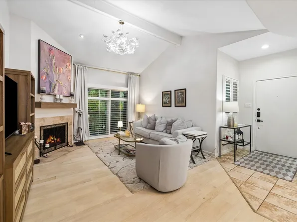 11711 Memorial Dr APT 258, Houston, TX 77024