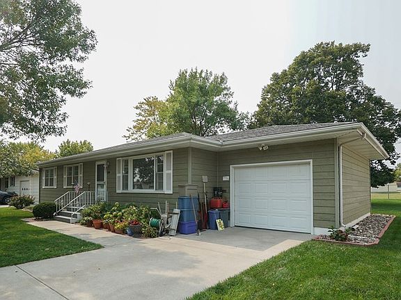 2nd image of 922 Pleasant View Dr