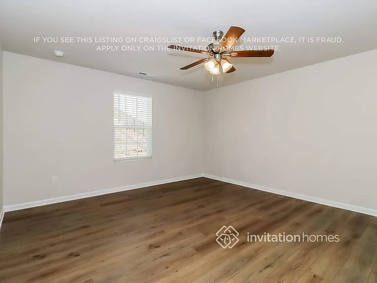 356 Hollingswood Dr — Photo 5