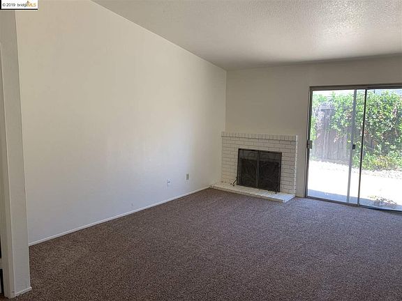 4th image of 2351 Sequoia Dr
