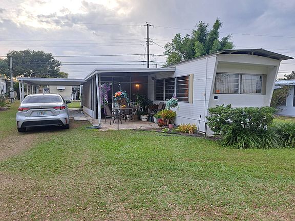 2nd image of 310 3rd St