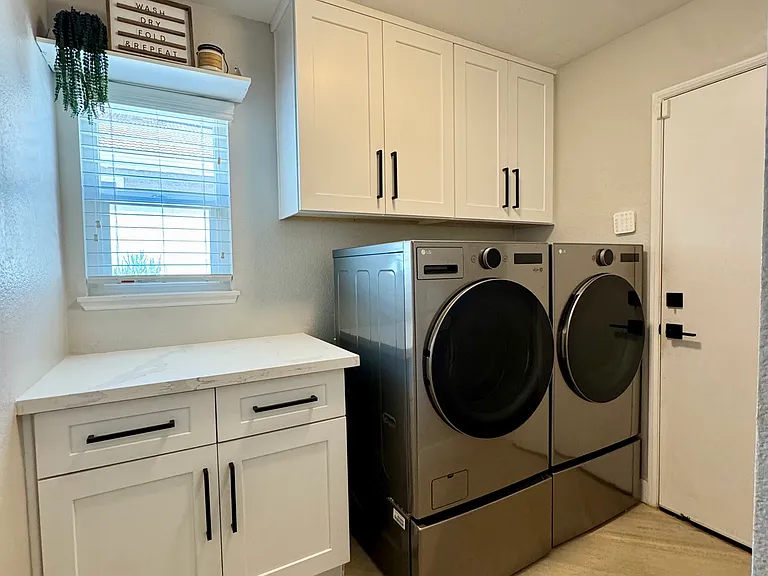 2243 Wisteria Ave — Photo 9